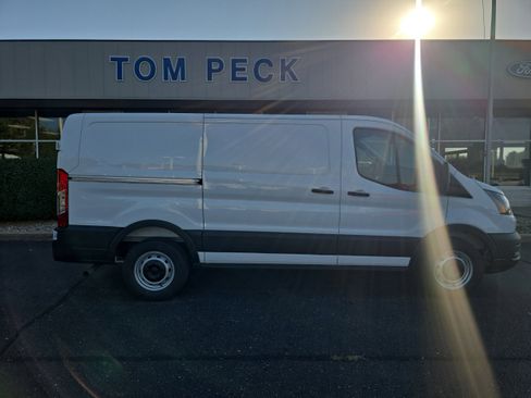 New 2025 Ford Transit 150 Low Roof RWD image 6