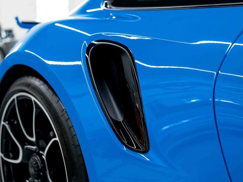 Used 2022 Porsche 911 Turbo S AWD/4WD image 21