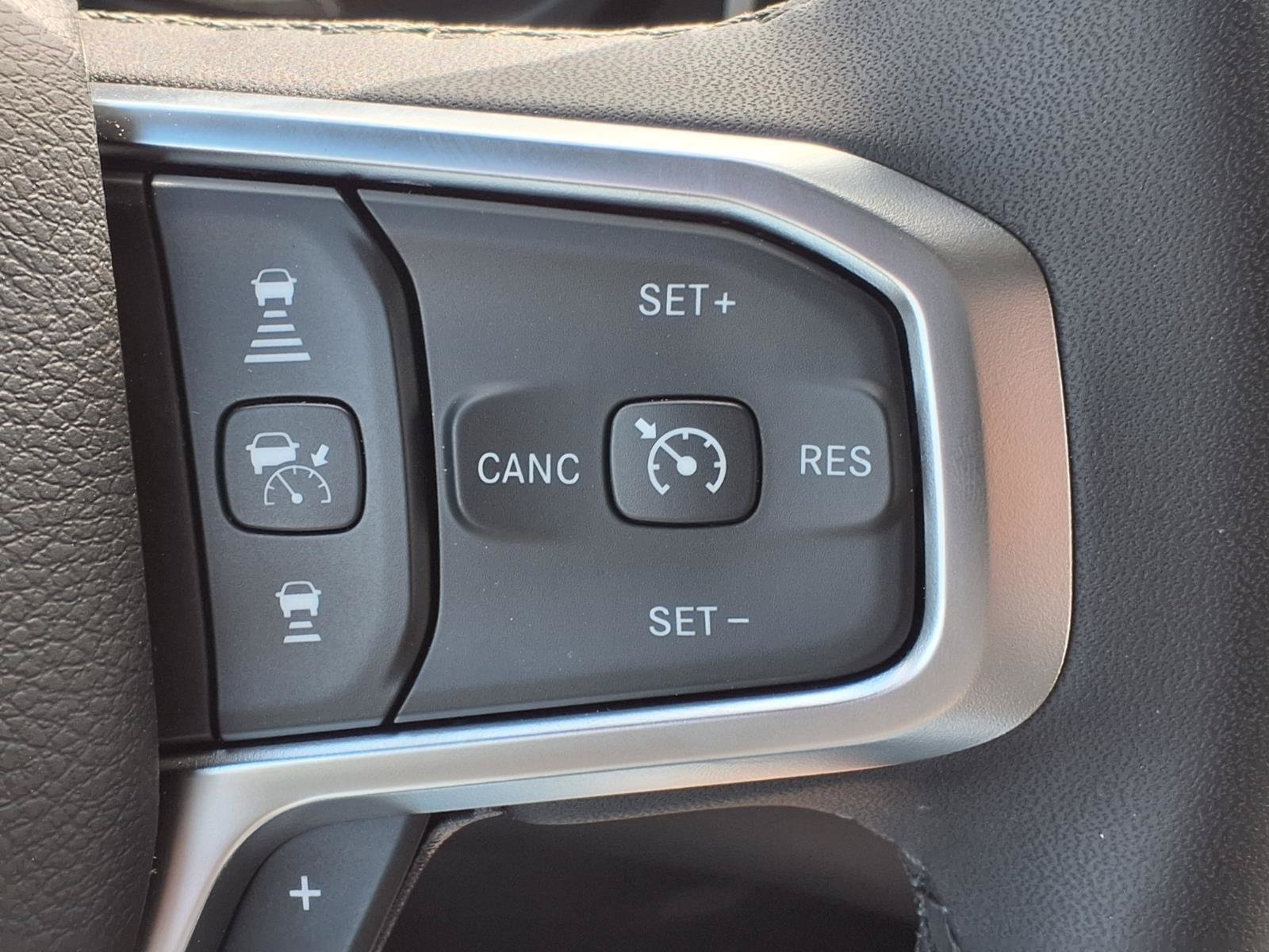 Used 2026 RAM 1500 Lone Star AWD/4WD image 15