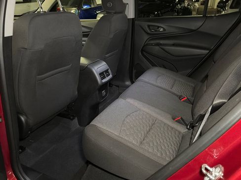 Used 2019 Chevrolet Equinox LT FWD image 19