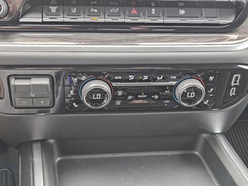New 2026 Chevrolet Silverado 3500 LTZ w/ LTZ Texas Edition AWD/4WD image 14