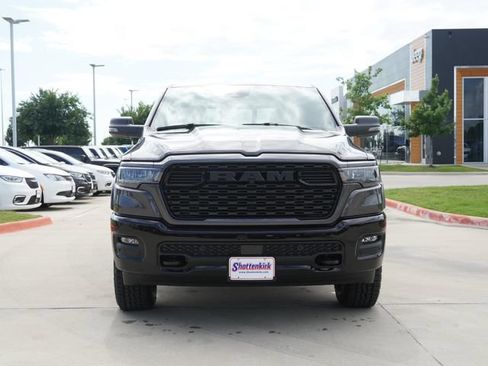New 2026 RAM 1500 4x4 Crew Cab image 2