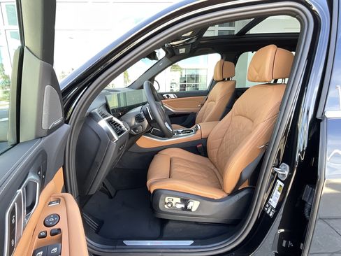 New 2026 BMW X5 xDrive40i w/ Climate Comfort Package image 10