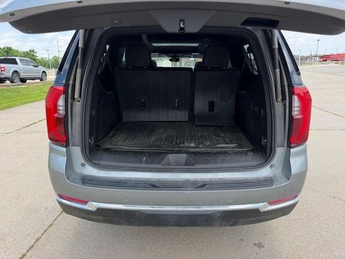 Used 2025 GMC Yukon XL Elevation w/ Technology Package AWD/4WD image 5
