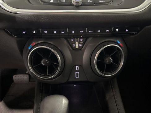 Used 2020 Chevrolet Blazer LT image 20