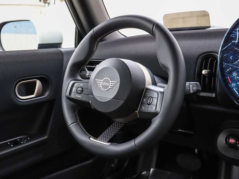 New 2026 MINI Cooper 2-Door Hardtop FWD image 16