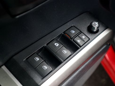 Used 2019 Toyota Tacoma SR5 image 55