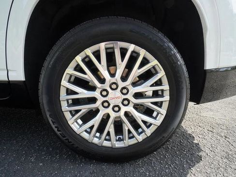 Used 2025 GMC Acadia Denali w/ LPO, Floor Liner Package image 42