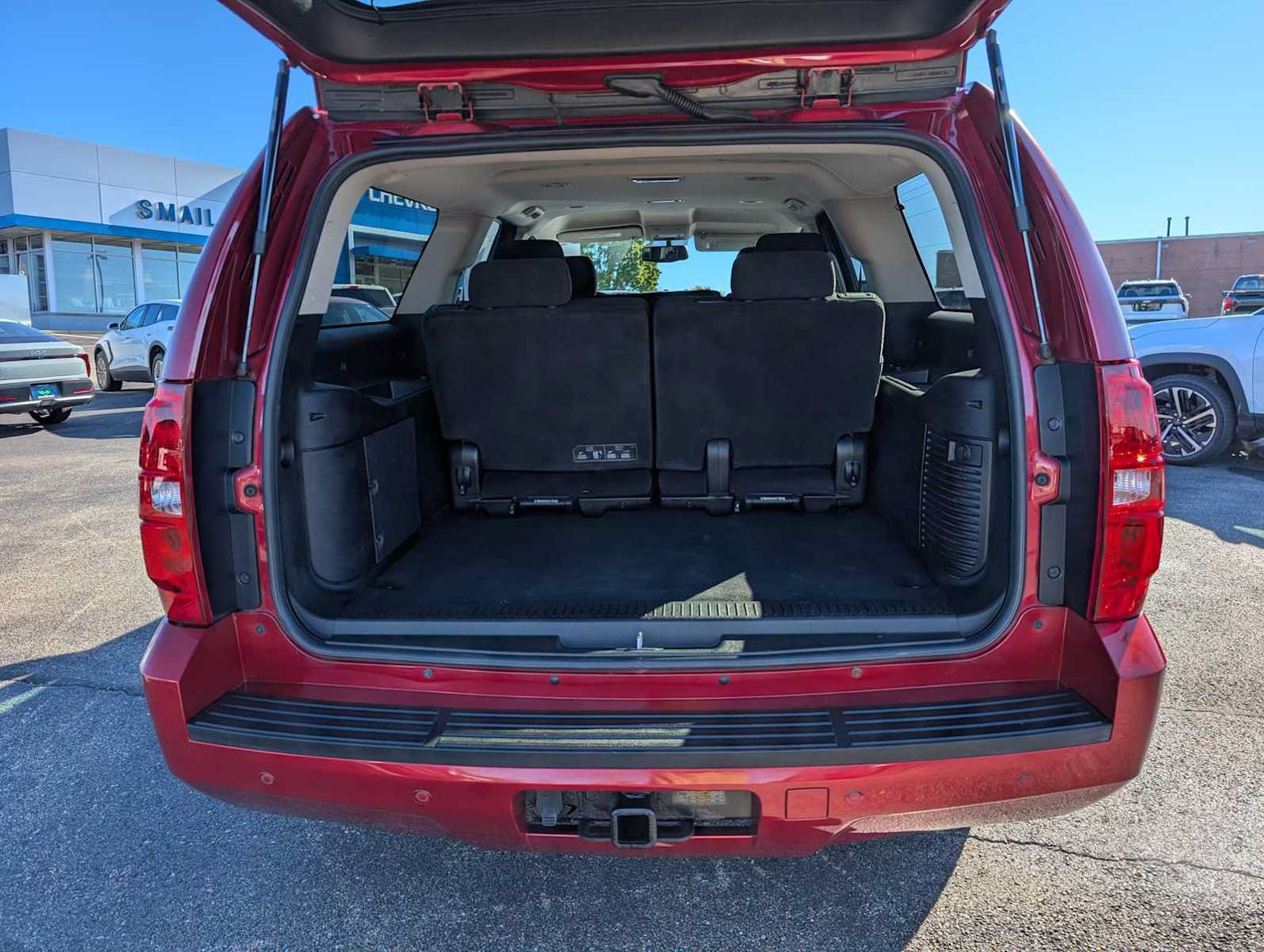 Used 2012 Chevrolet Suburban LS w/ Convenience Package 1 AWD/4WD image 36