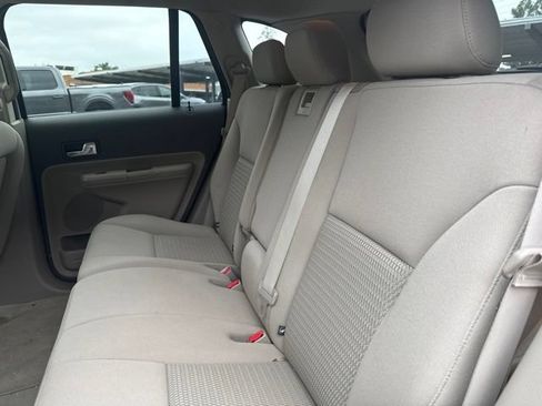 Used 2010 Ford Edge SE FWD image 10