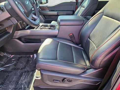 Used 2025 Ford F250 Lariat w/ Lariat Ultimate Package image 16