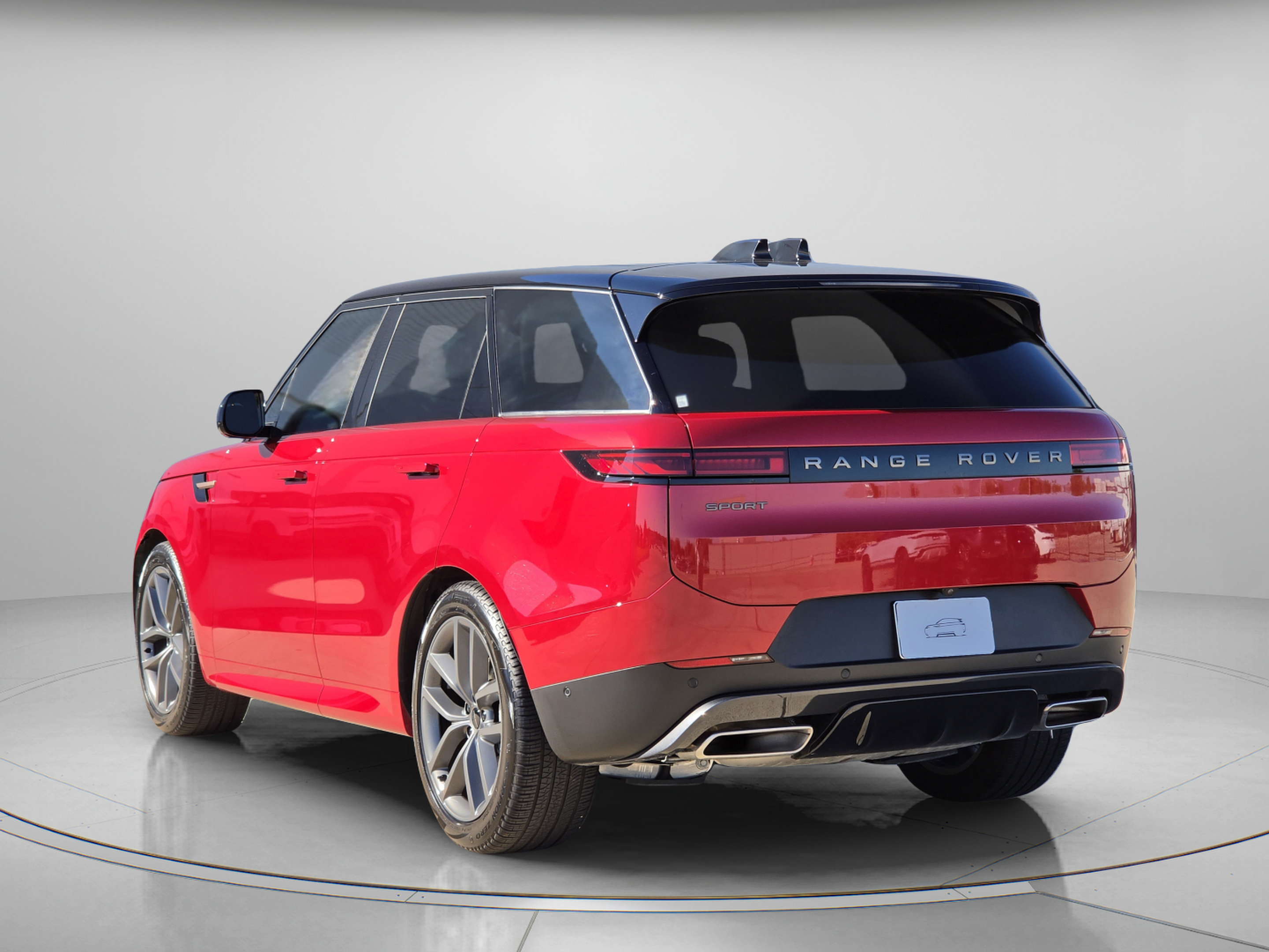 Certified 2026 Land Rover Range Rover Sport SE AWD/4WD image 3