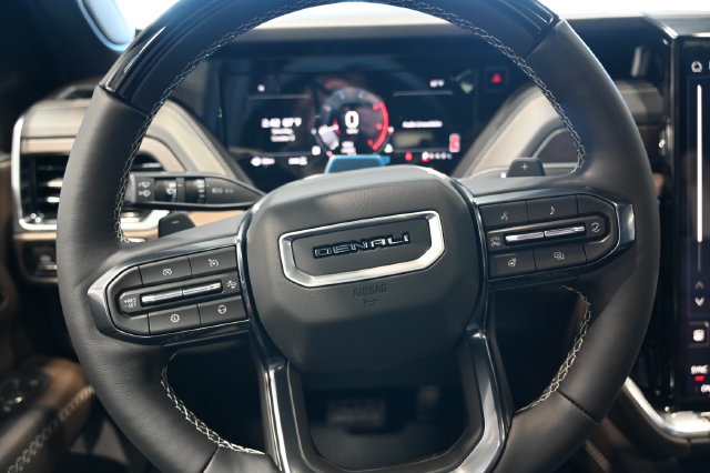 New 2026 GMC Yukon Denali Ultimate AWD/4WD image 30