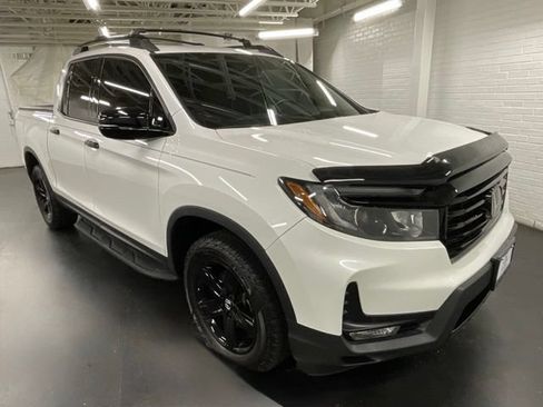 Certified 2023 Honda Ridgeline Black Edition image 11