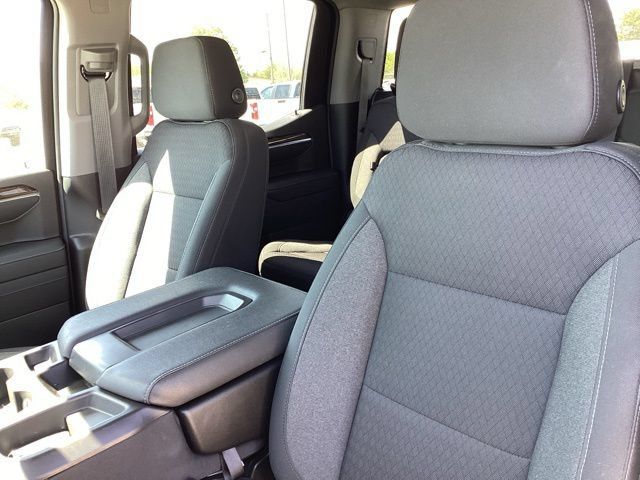 Used 2023 GMC Sierra 1500 Elevation AWD/4WD image 11