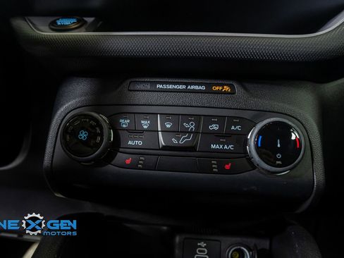 Used 2024 Ford Bronco Sport Big Bend w/ Convenience Package image 18