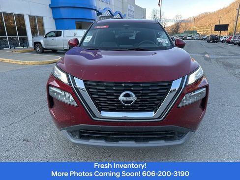 Used 2023 Nissan Rogue SV image 8