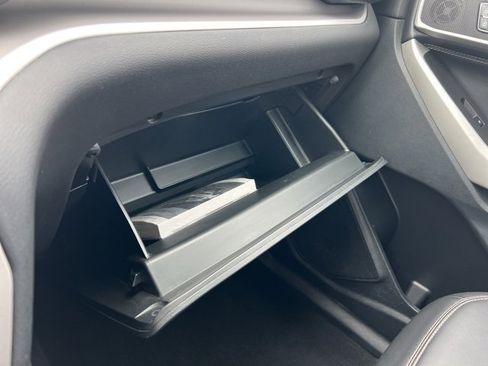 Certified 2023 Ford Explorer XLT w/ Equipment Group 202A image 17