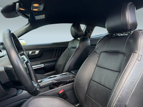 Used 2023 Ford Mustang Premium image 22