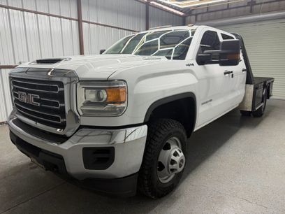 Used 2018 GMC Sierra 3500 4x4 Crew Cab w/ Sierra Convenience Package