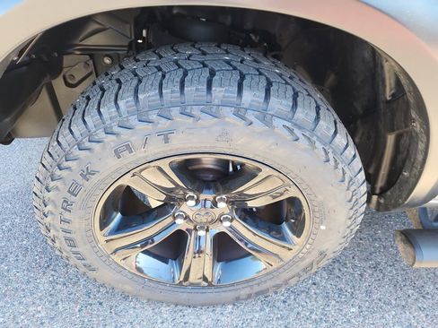 Used 2023 RAM 1500 Classic Warlock w/ Trailer Tow Group image 16