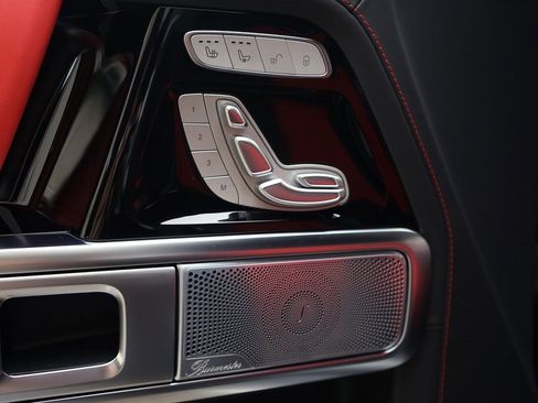 Used 2026 Mercedes-Benz G 63 AMG 4MATIC image 30