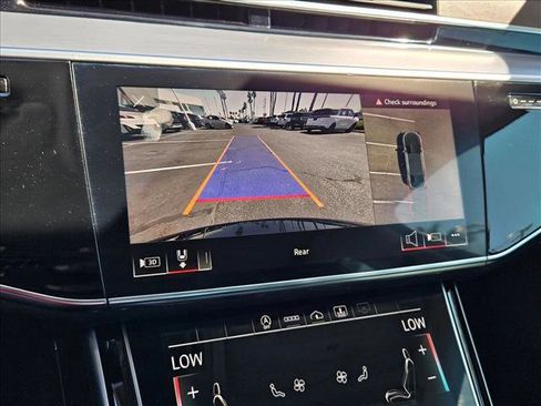 Used 2022 Audi A8 L 3.0T AWD/4WD image 13