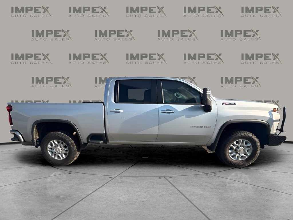 Used 2022 Chevrolet Silverado 2500 LT w/ Convenience Package AWD/4WD image 6