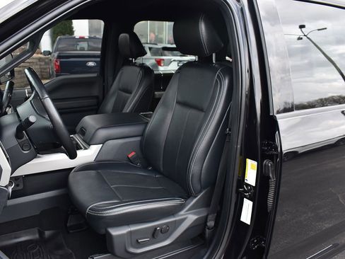Used 2022 Ford F350 Lariat w/ Lariat Ultimate Package AWD/4WD image 4