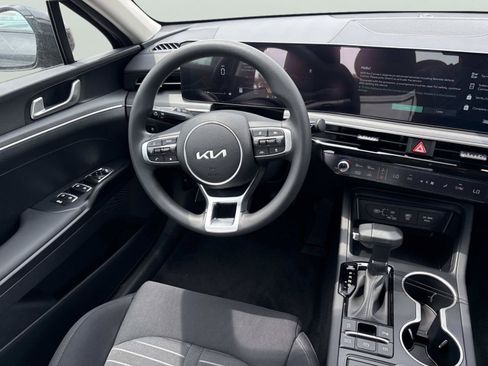 New 2026 Kia K5 LXS FWD image 12
