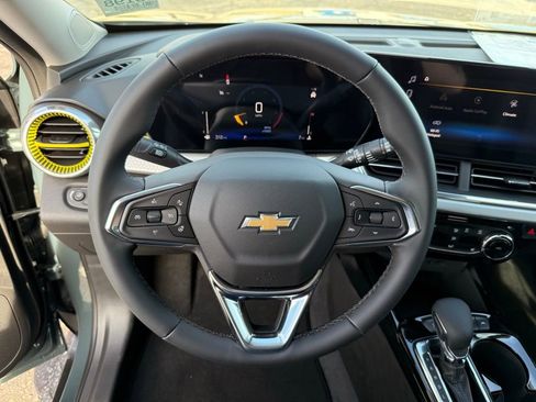 New 2026 Chevrolet Trax LT w/ LT Convenience Package image 19