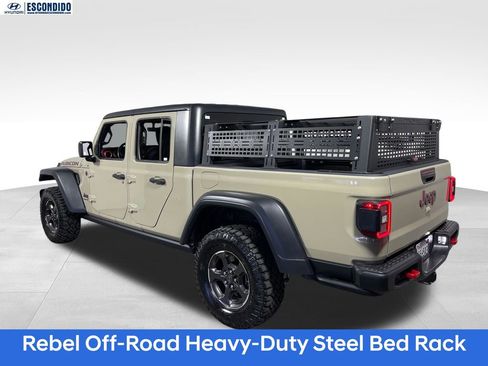 Used 2020 Jeep Gladiator Rubicon AWD/4WD image 3
