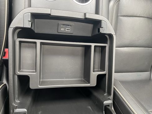 Used 2021 GMC Yukon XL SLT w/ SLT Luxury Plus Package image 25