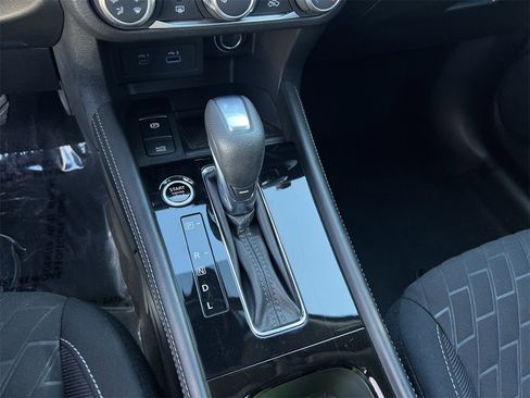 Certified 2023 Nissan Kicks SV image 16