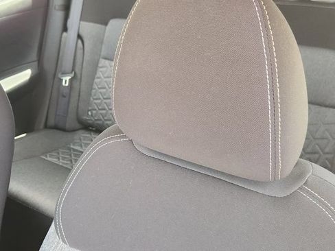 Used 2025 Nissan Kicks SV w/ Illumination Package FWD image 24