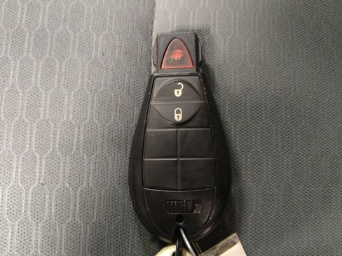 Used 2019 RAM 1500 Tradesman w/ Chrome Plus Package image 32