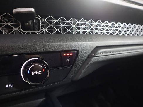 Used 2023 Honda Accord EX image 46