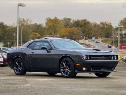 Used 2015 Dodge Challenger SRT w/ Technology Group