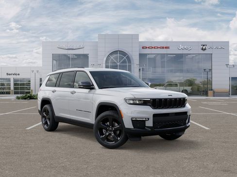 New 2025 Jeep Grand Cherokee L Limited w/ Luxury Tech Group II image 5