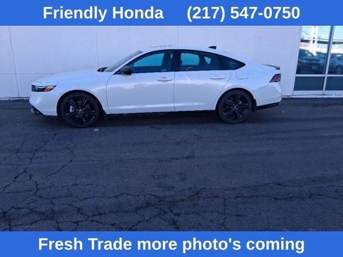 Used 2023 Honda Accord Sport image 5