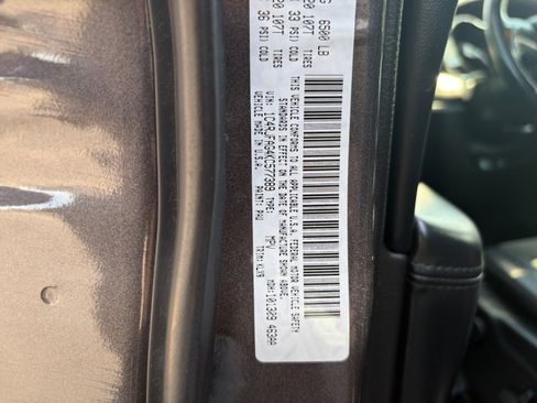 Used 2019 Jeep Grand Cherokee Altitude AWD/4WD image 30