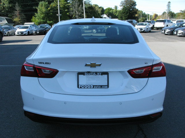 Used 2024 Chevrolet Malibu LT FWD image 5
