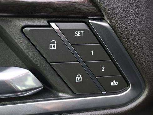 Used 2025 Chevrolet Silverado 3500 LTZ w/ LTZ Premium Package image 25