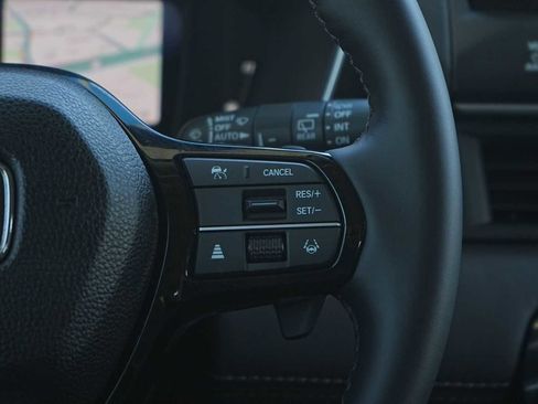 Used 2026 Honda Pilot Elite image 18