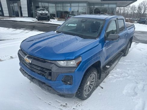 Certified 2023 Chevrolet Colorado LT w/ LT Convenience Package II image 2