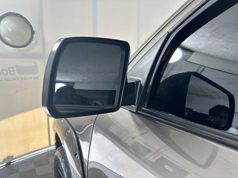 Used 2013 Toyota Tundra 2WD Double Cab image 10