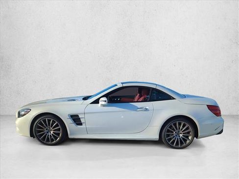 Used 2018 Mercedes-Benz SL 550 image 5