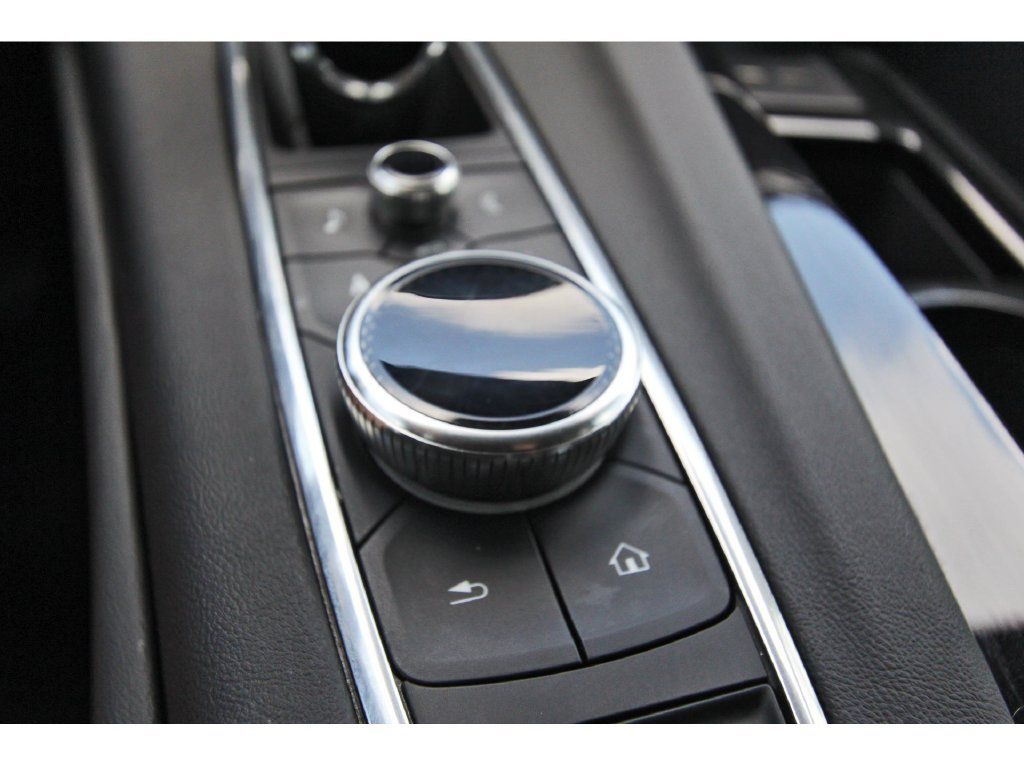 Used 2021 Cadillac Escalade Sport w/ LPO, Illumination Package AWD/4WD image 27