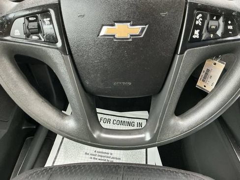 Used 2015 Chevrolet Equinox LS FWD image 18