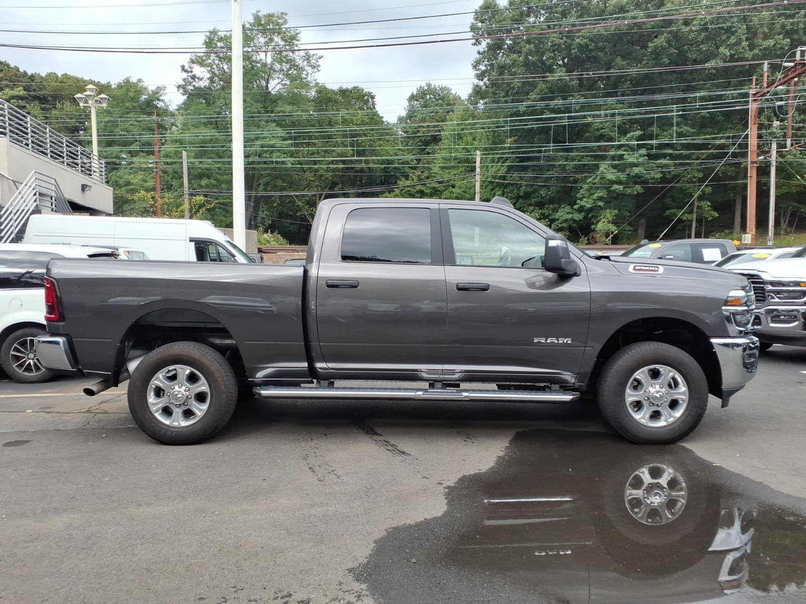 Certified 2026 RAM 2500 Big Horn AWD/4WD image 4